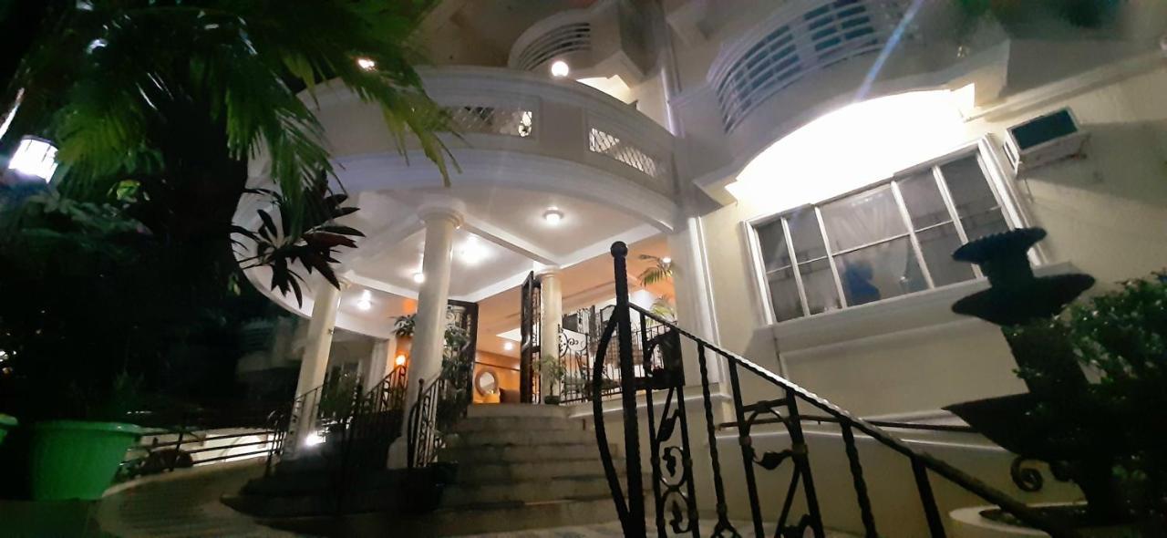 Casa Micarosa Hotel Manila Exteriör bild