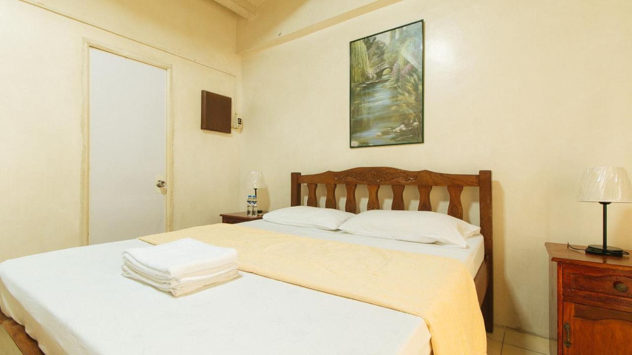 Casa Micarosa Hotel Manila Exteriör bild